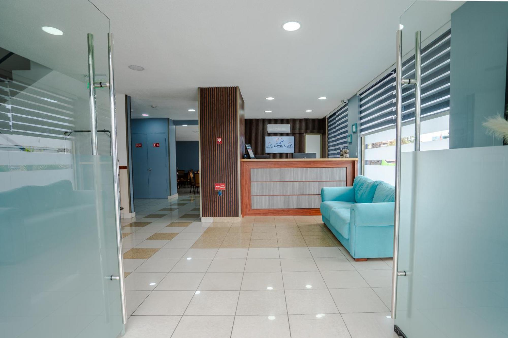 Hotel Gavina Express איקוויקה מראה חיצוני תמונה