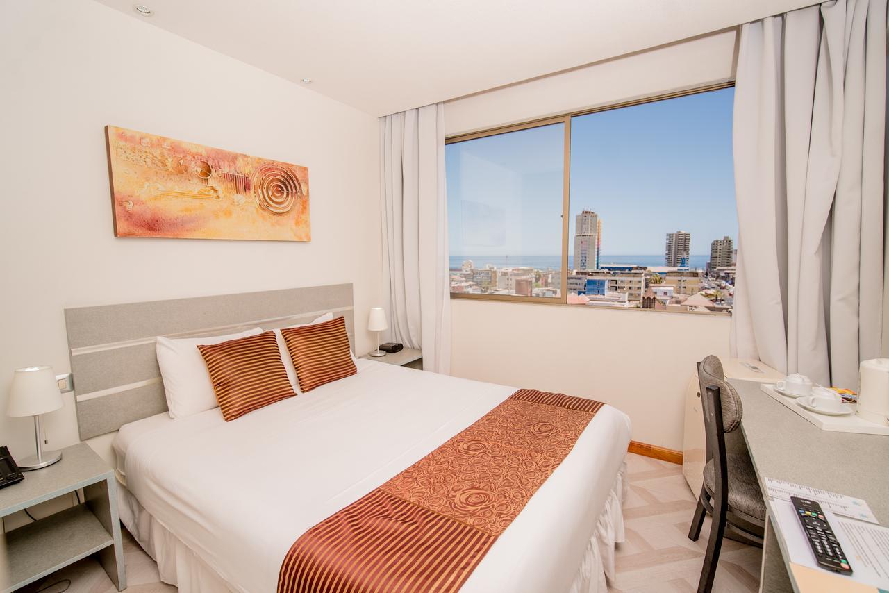Hotel Gavina Express איקוויקה מראה חיצוני תמונה