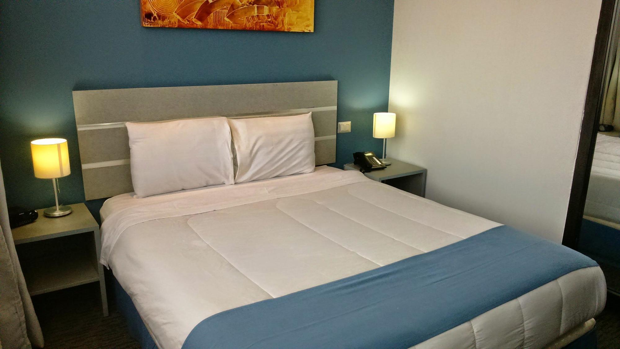 Hotel Gavina Express איקוויקה מראה חיצוני תמונה