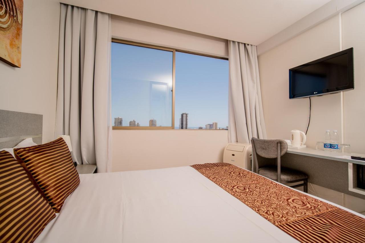 Hotel Gavina Express איקוויקה מראה חיצוני תמונה